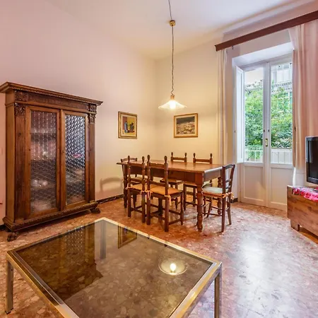 Apartment Angelico 3 Bedrooms By Mmega Florence